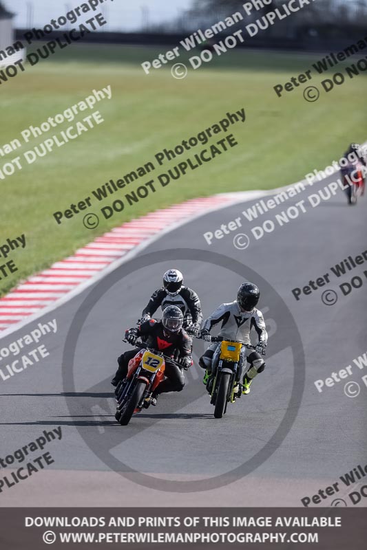 donington no limits trackday;donington park photographs;donington trackday photographs;no limits trackdays;peter wileman photography;trackday digital images;trackday photos